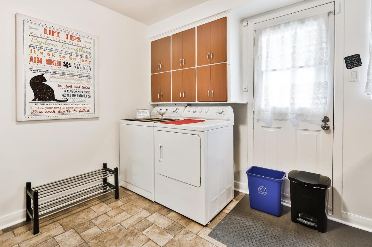 Free Parking In Beautiful Lachine Montreal Exterior photo