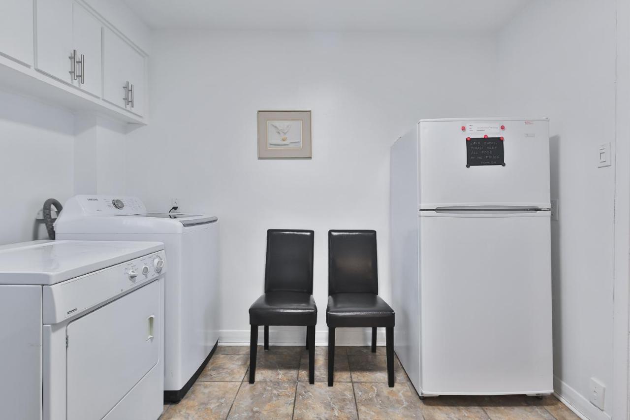 Free Parking In Beautiful Lachine Montreal Exterior photo